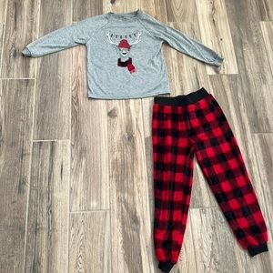 Holiday Deer Pajamas Plaid Pants size 6/7